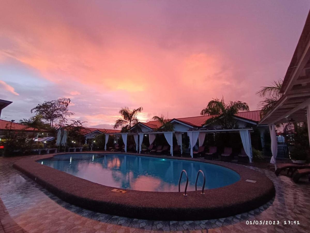 Hotel Garden Village