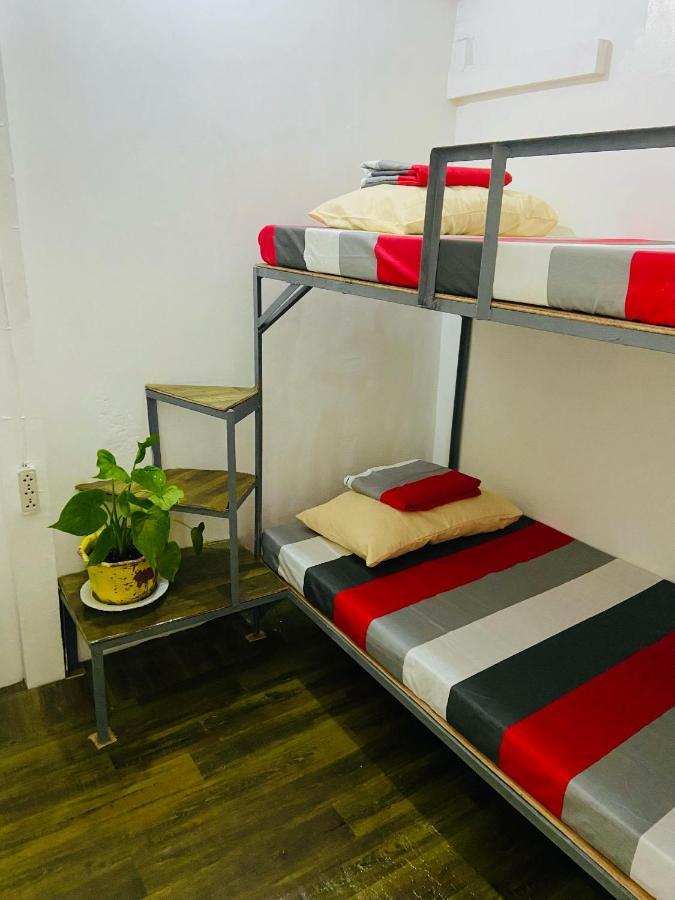 Hostel Babu Backpackers *