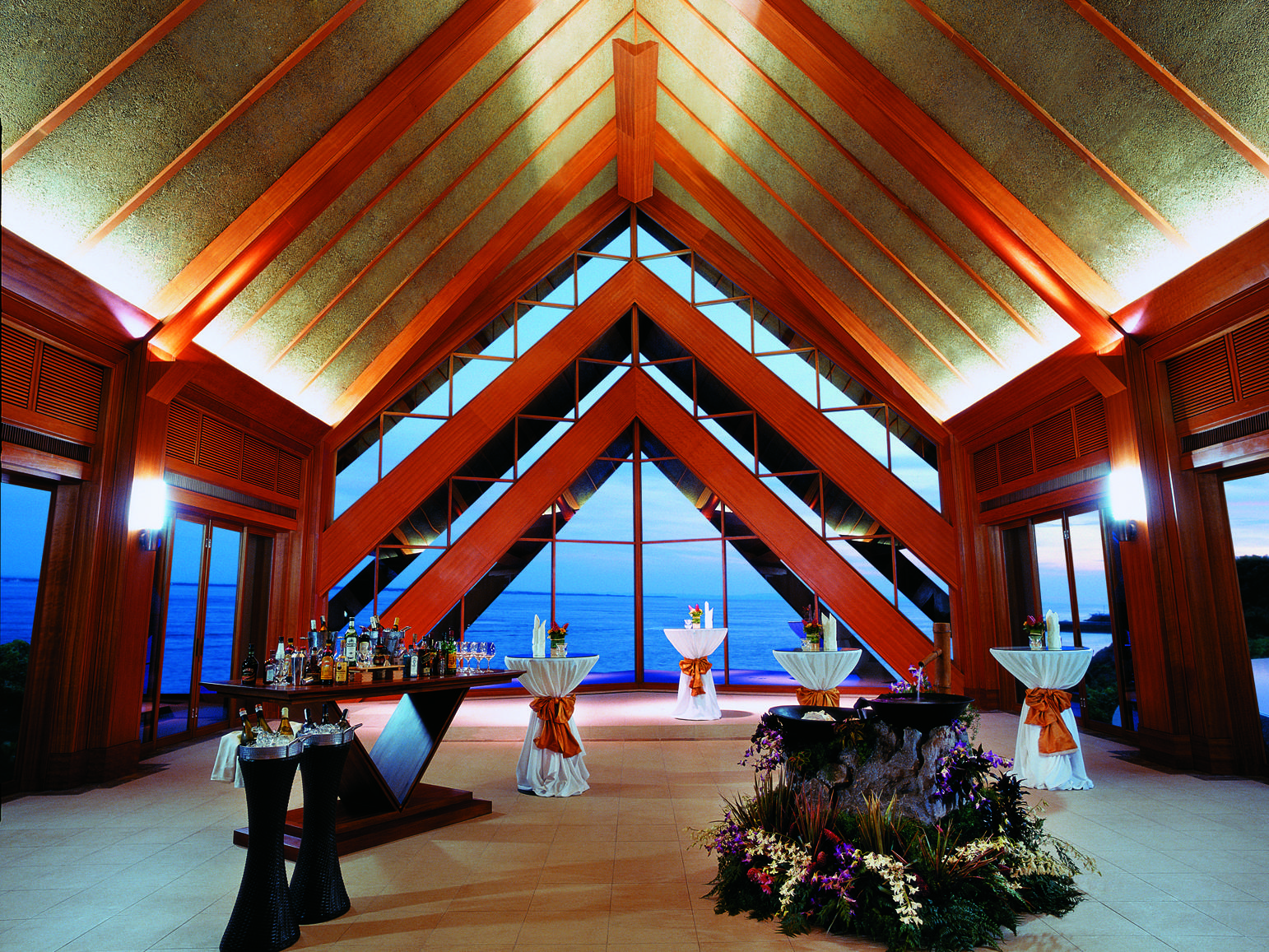 Shangri-la Mactan, Cebu 5* Lapu-Lapu City