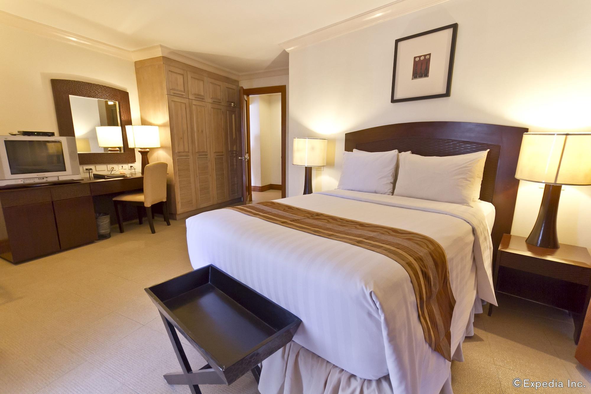 Crown Regency Mactan Lapu-Lapu City