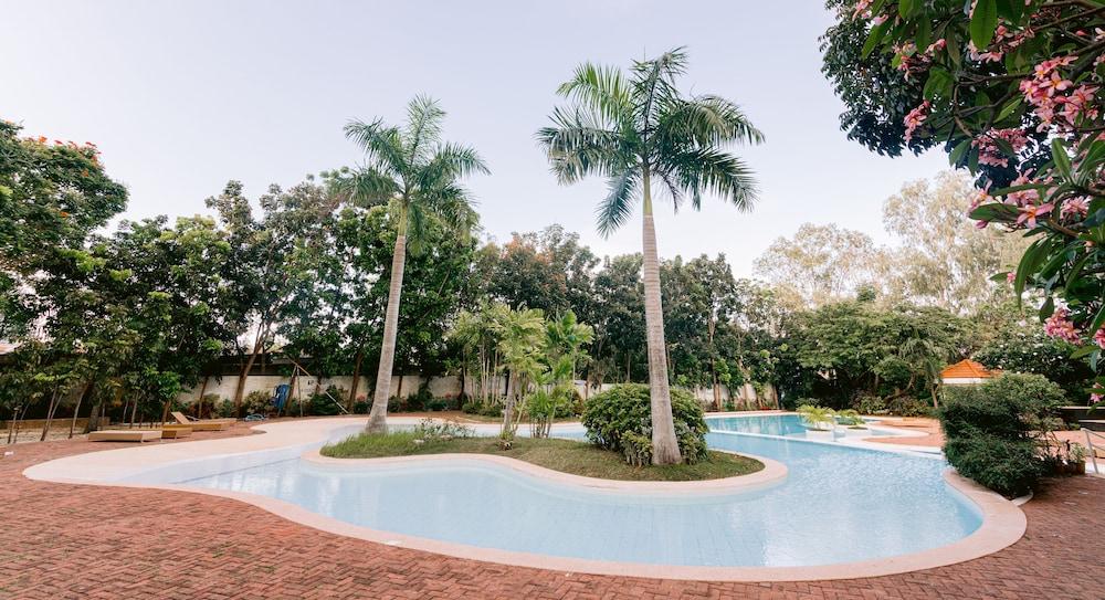 Sotogrande And Resort