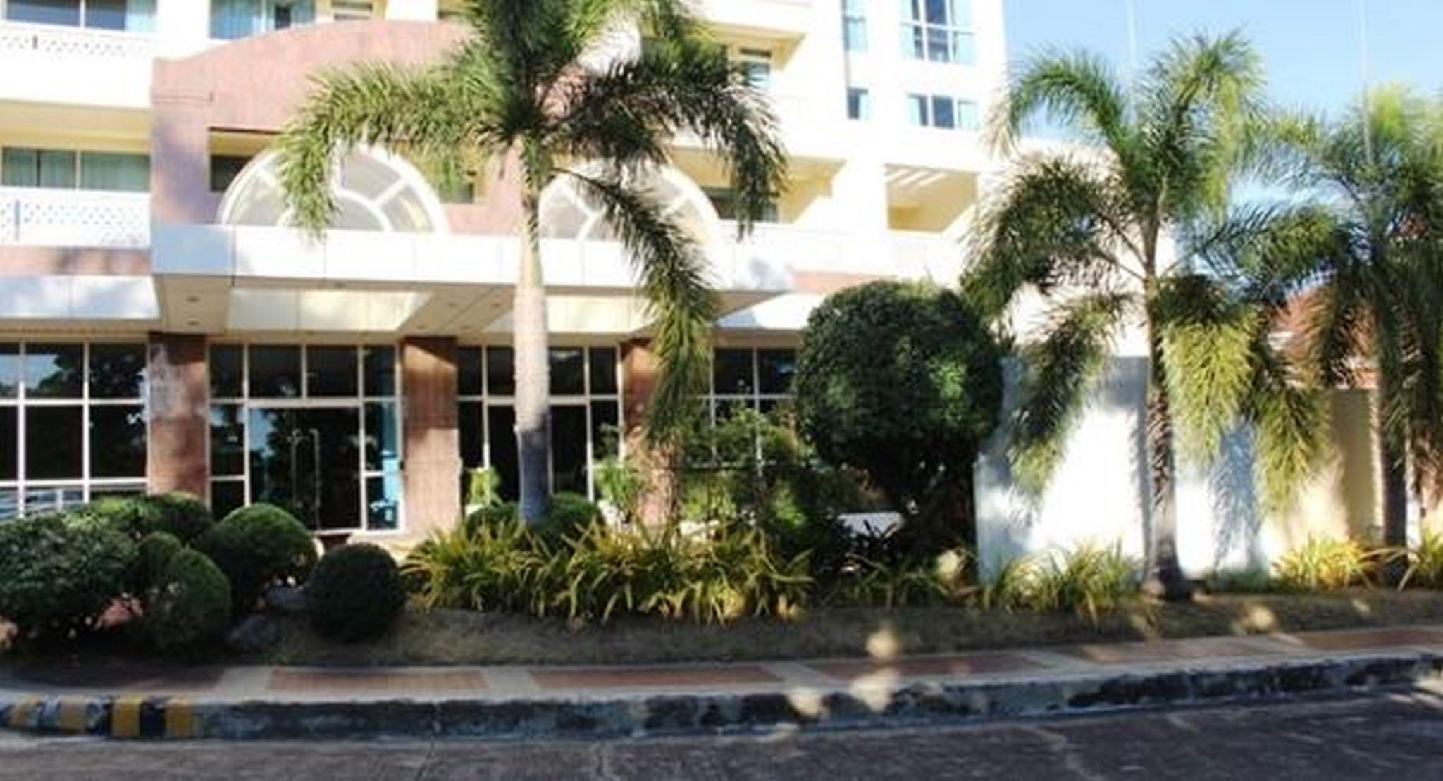 Sotogrande And Lapu-Lapu City