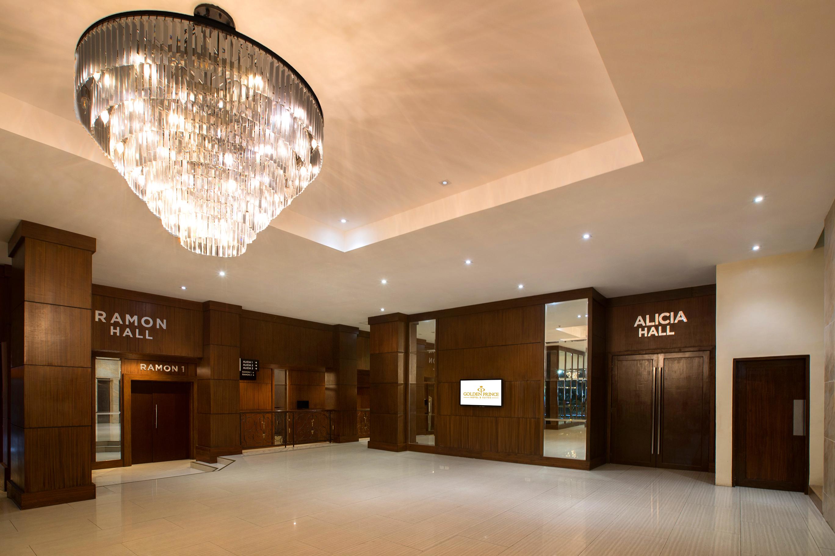 Hotel Golden & 3*