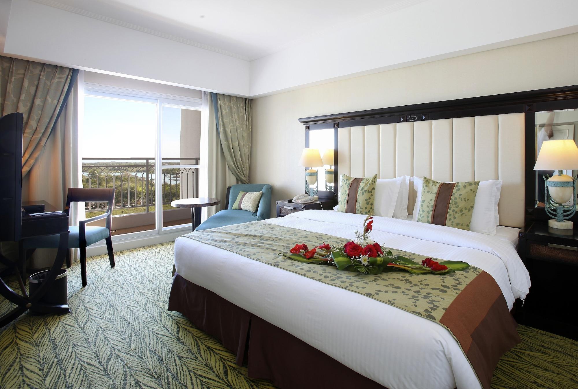 Resort Jpark Island & Waterpark Cebu 5*