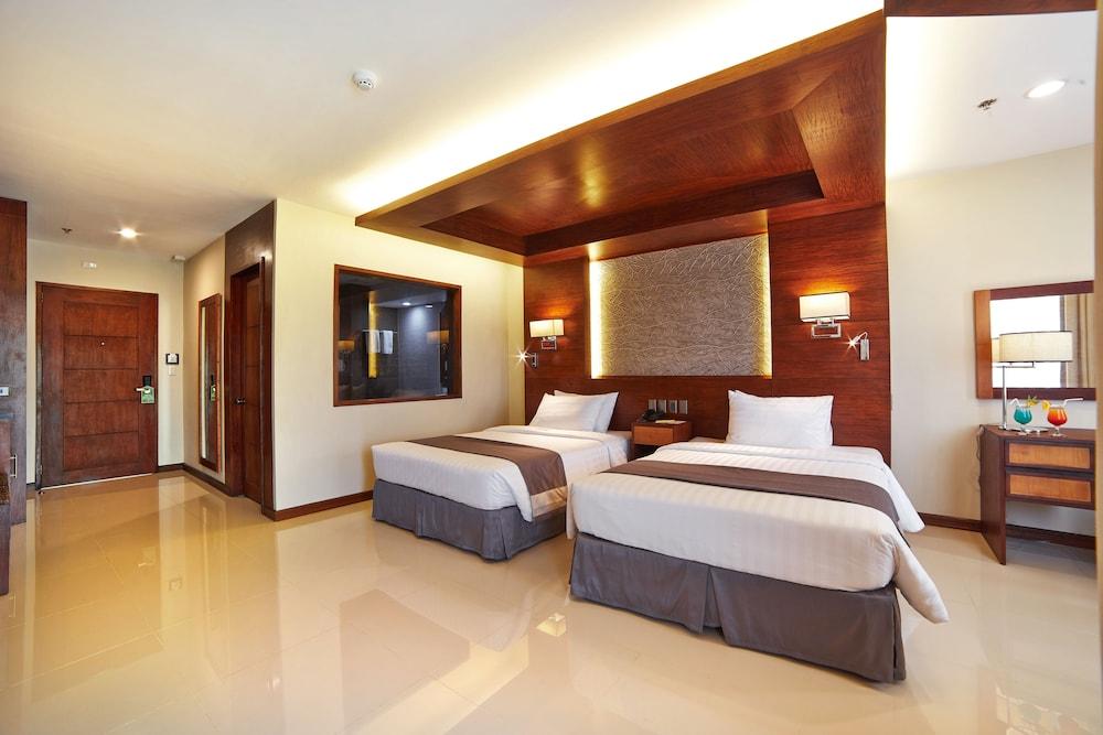Cebu White Sands And 4* Lapu-Lapu City
