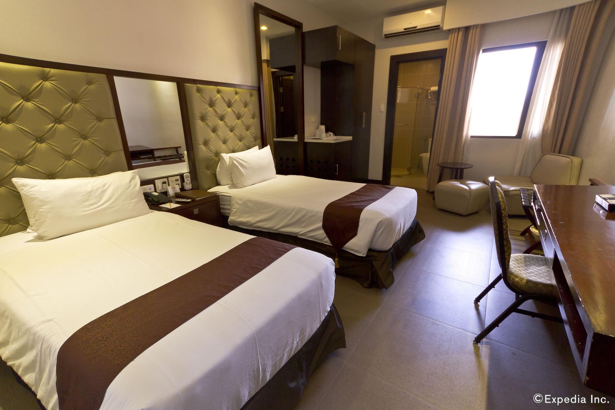Hotel Castle Peak Cebu