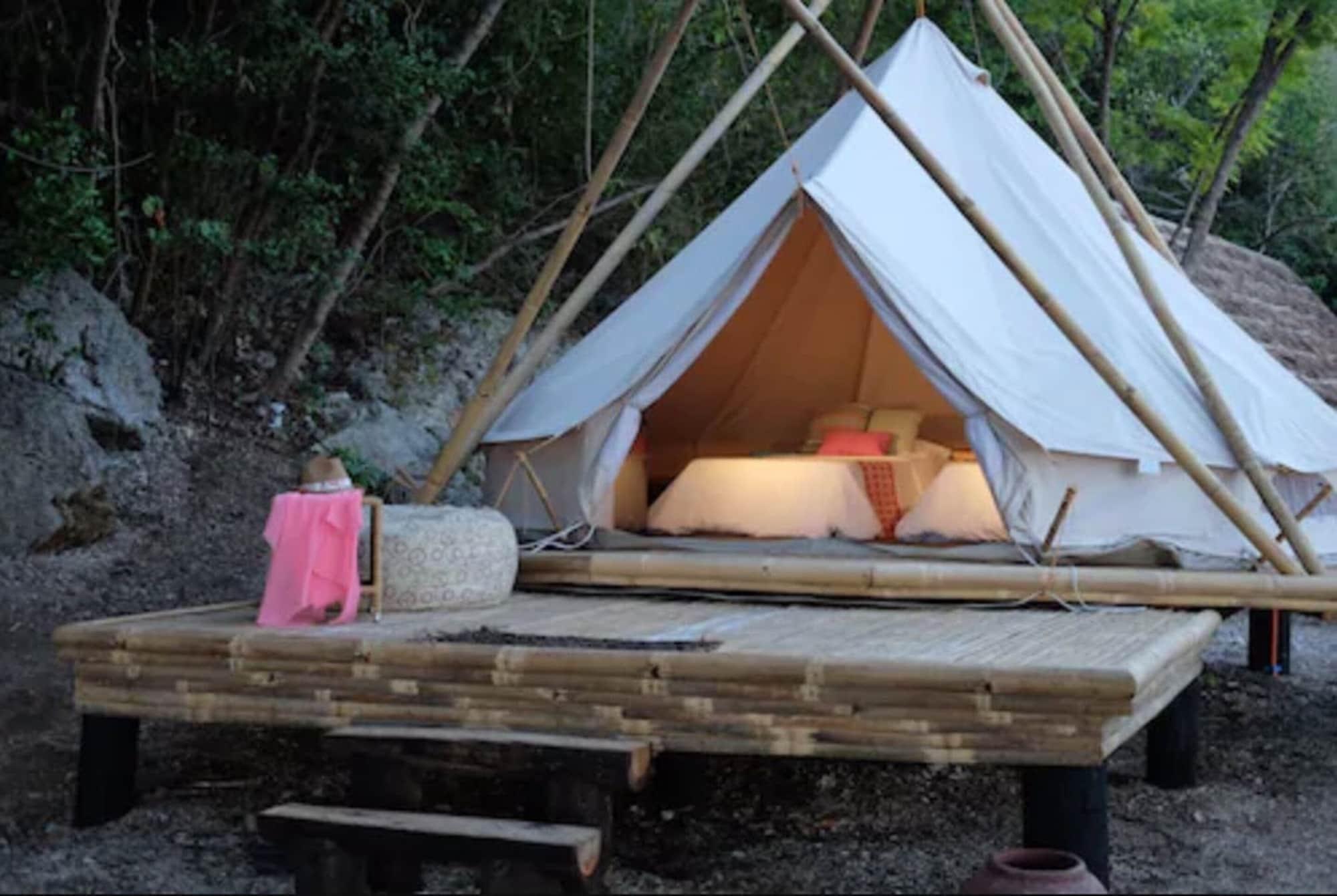 Bluewater 4* Sumilon Island