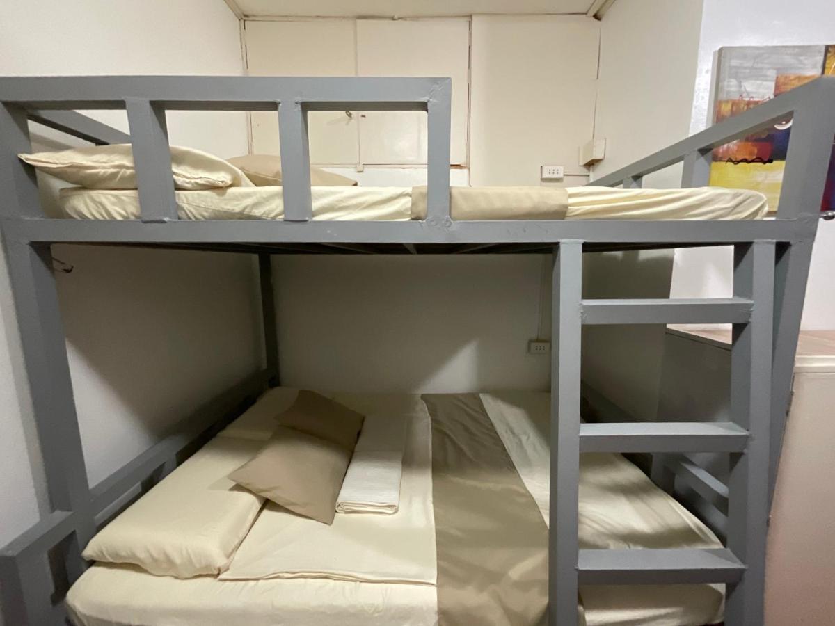 Lisa's Hostel *