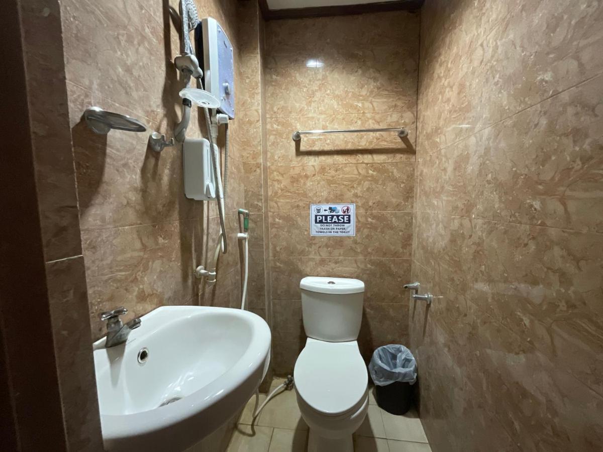 Lisa's Hostel