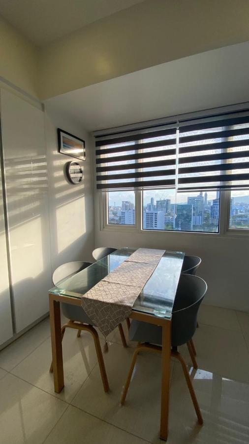 Calyx Residences 18i Aparthotel Cebu
