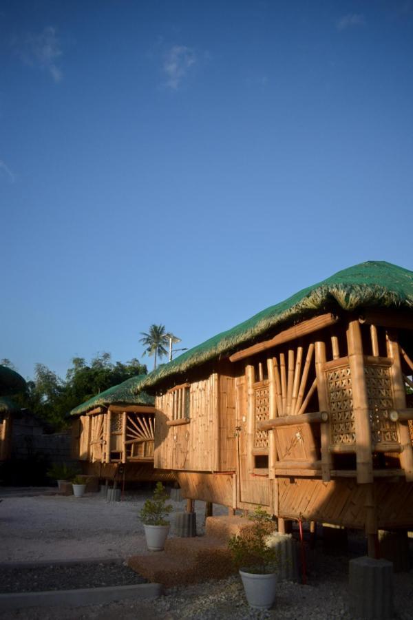 Inn Good White Moalboal