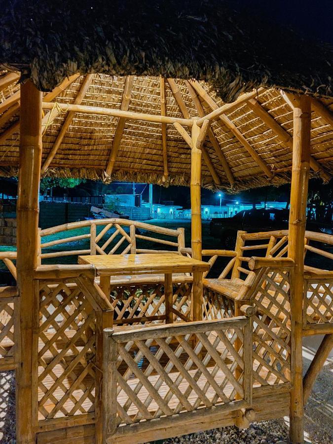 Inn Good White Moalboal