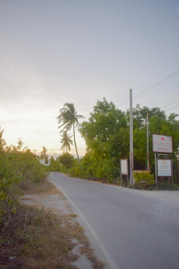 Good White Moalboal Inn Cebu