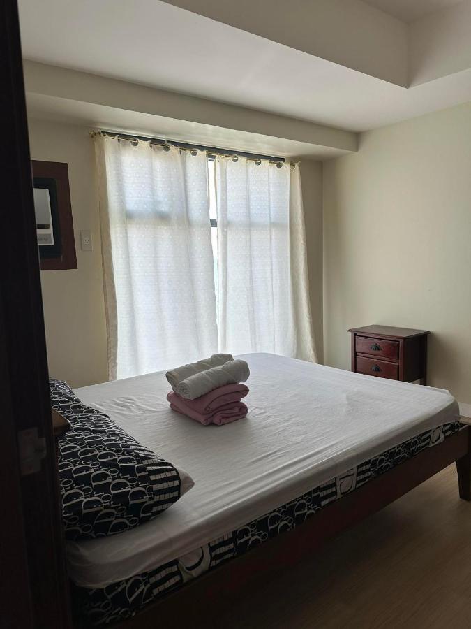 Jojies Crib Horizons101 One Bedroom Penthouse * Cebu