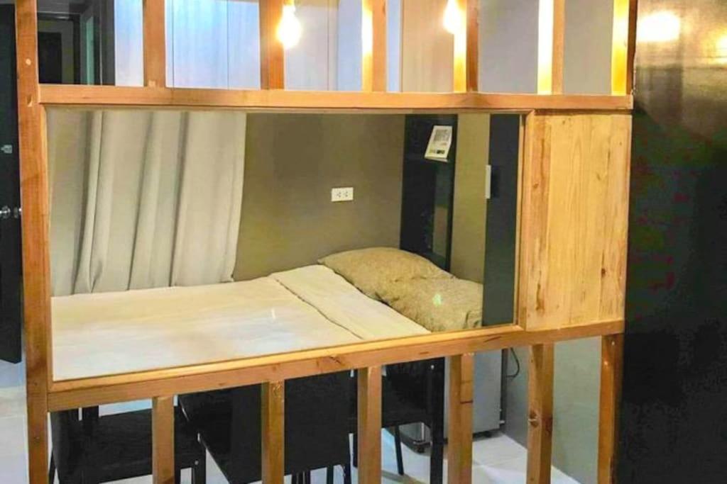 Apartment Chillhauz W/pool & Wifi Cebu