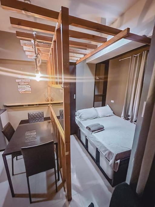 Chillhauz W/pool & Wifi Apartment