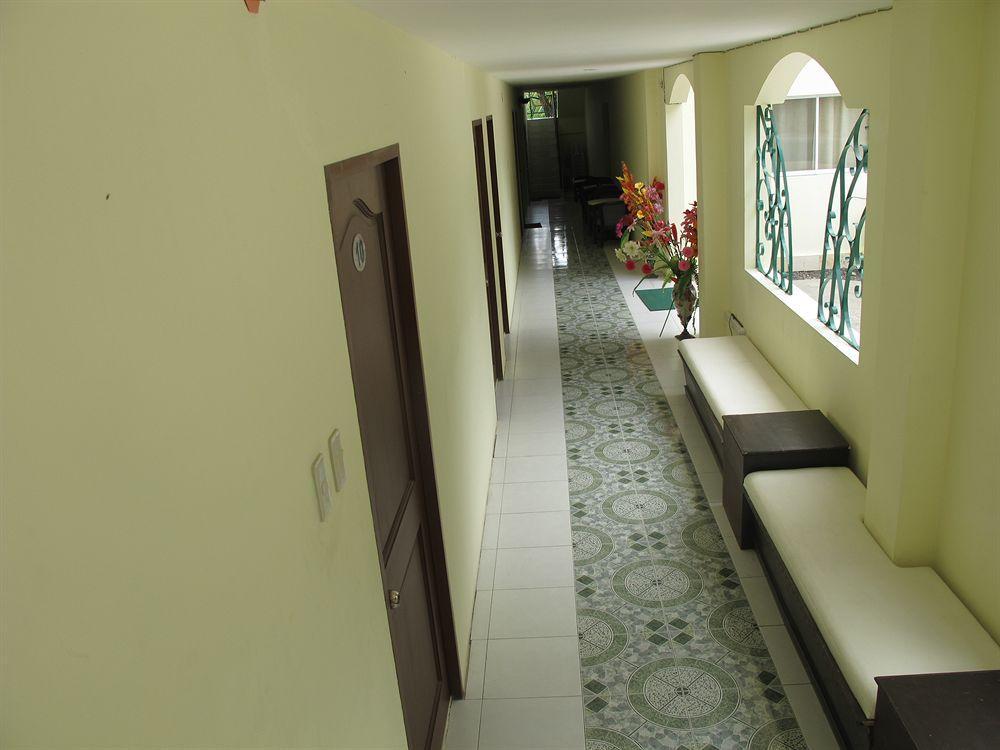 Hotel Hilltop Cebu