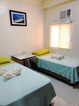 Hotel Cebu Courtyard 2*