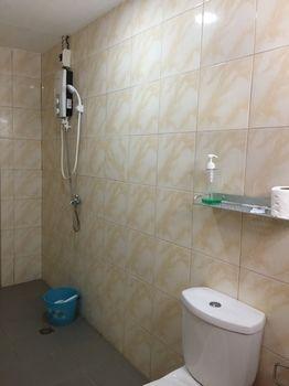Cebu Courtyard Hotel 2*