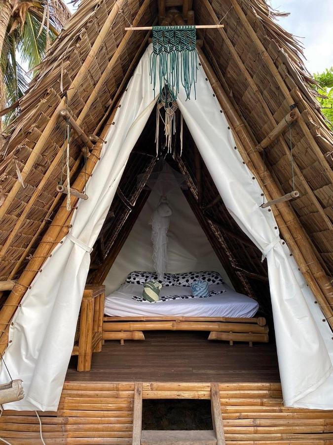 Georgia's Neverland Hostel *