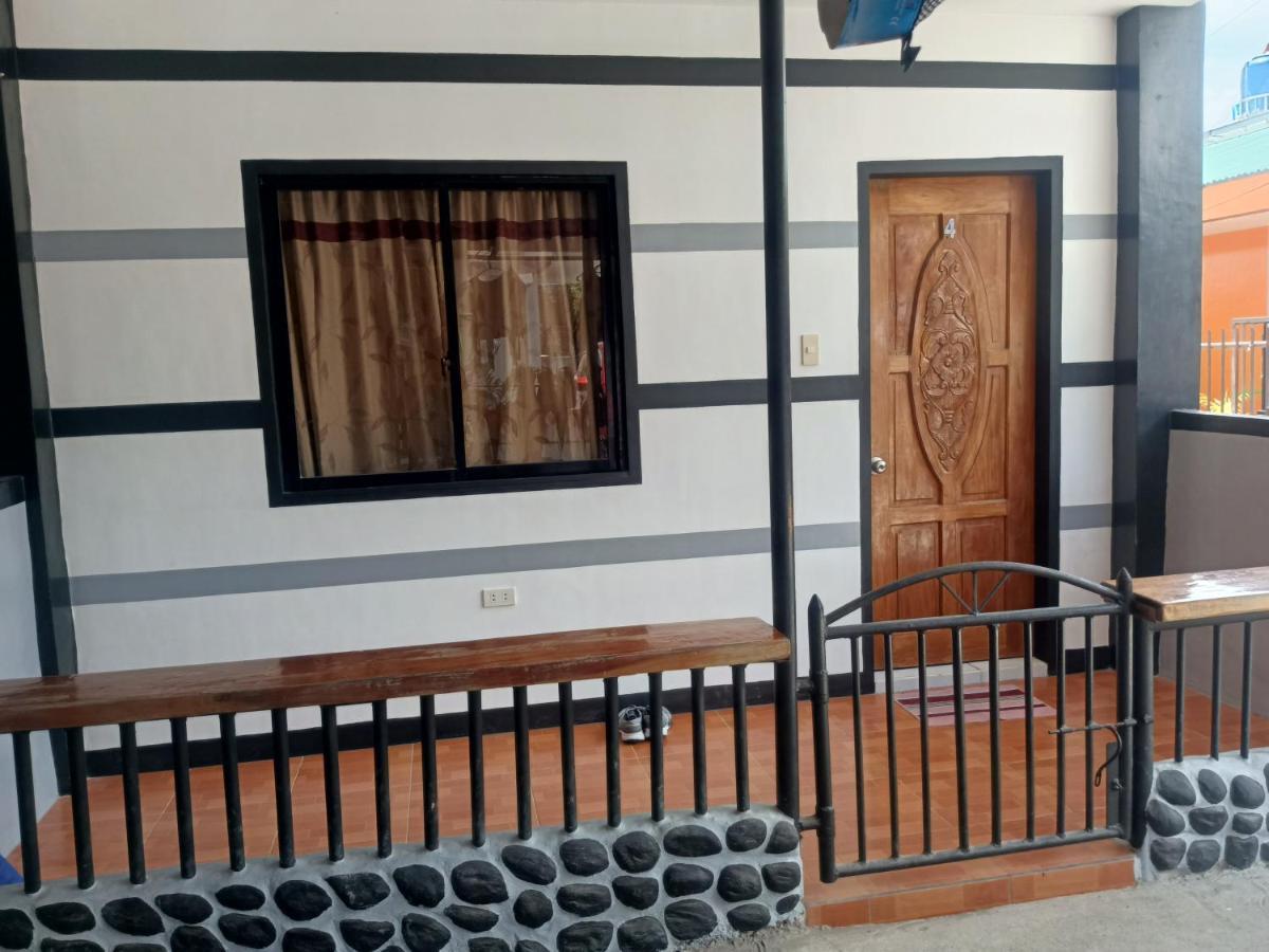 Guest house Indino's Sardines Run And Sea Turtle 1 Minute Walking Distance