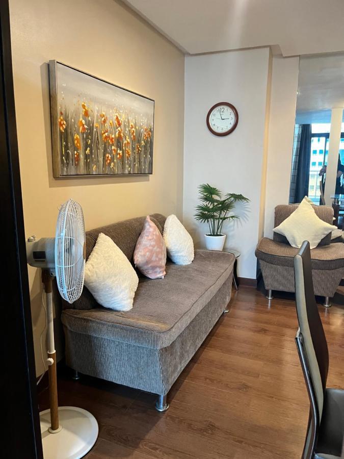Appleone Ayala With Balcony Hotel Cebu