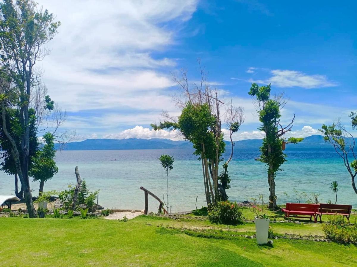Hale Manna Coastal Gardens Resort *