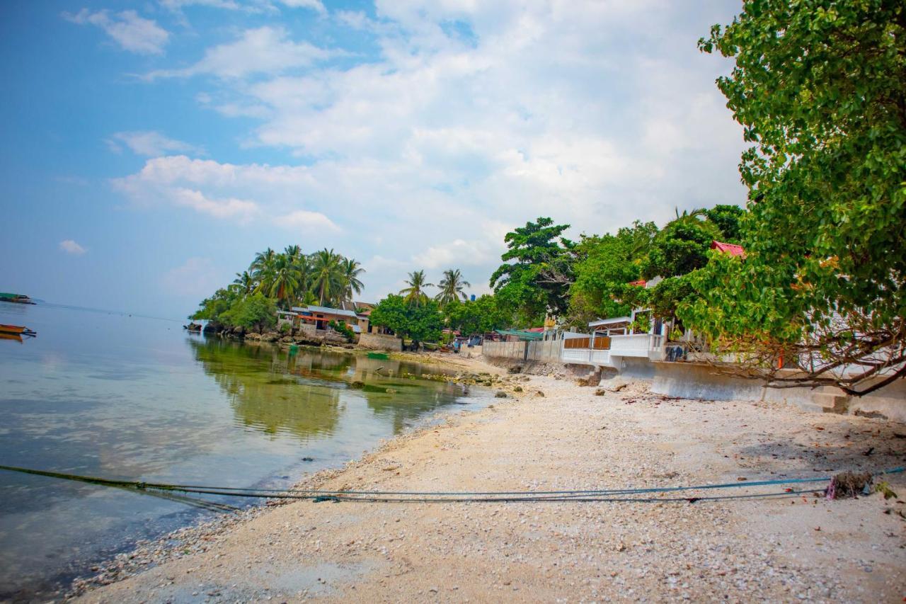 Resort Voz Front