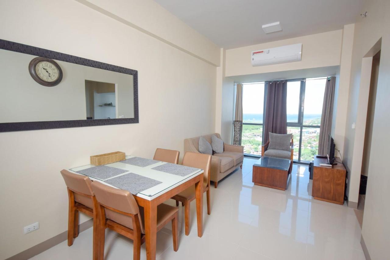Apartamento Mactan Newtown By Ejb Punta Engaño