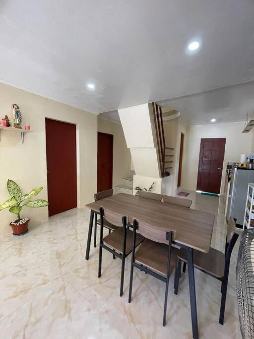 Bahay bakasyunan Chemrald *