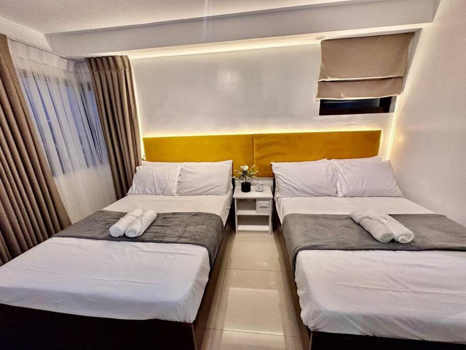 Living,the Persimmon Double Beds 4pax Cebu