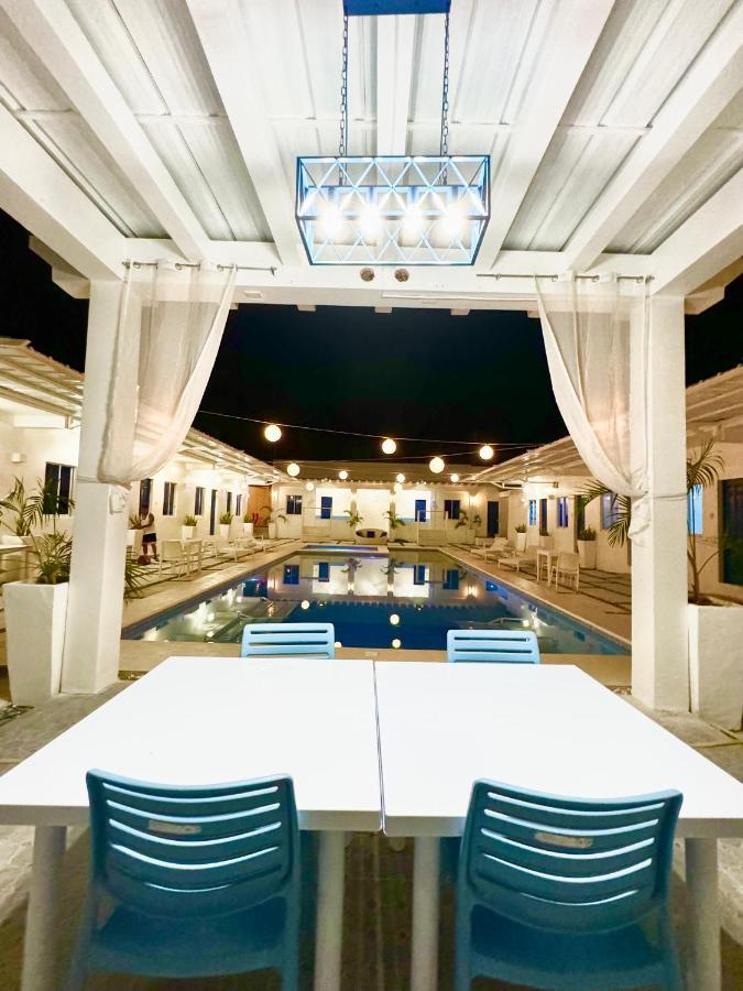 Hotel Issa's Haven