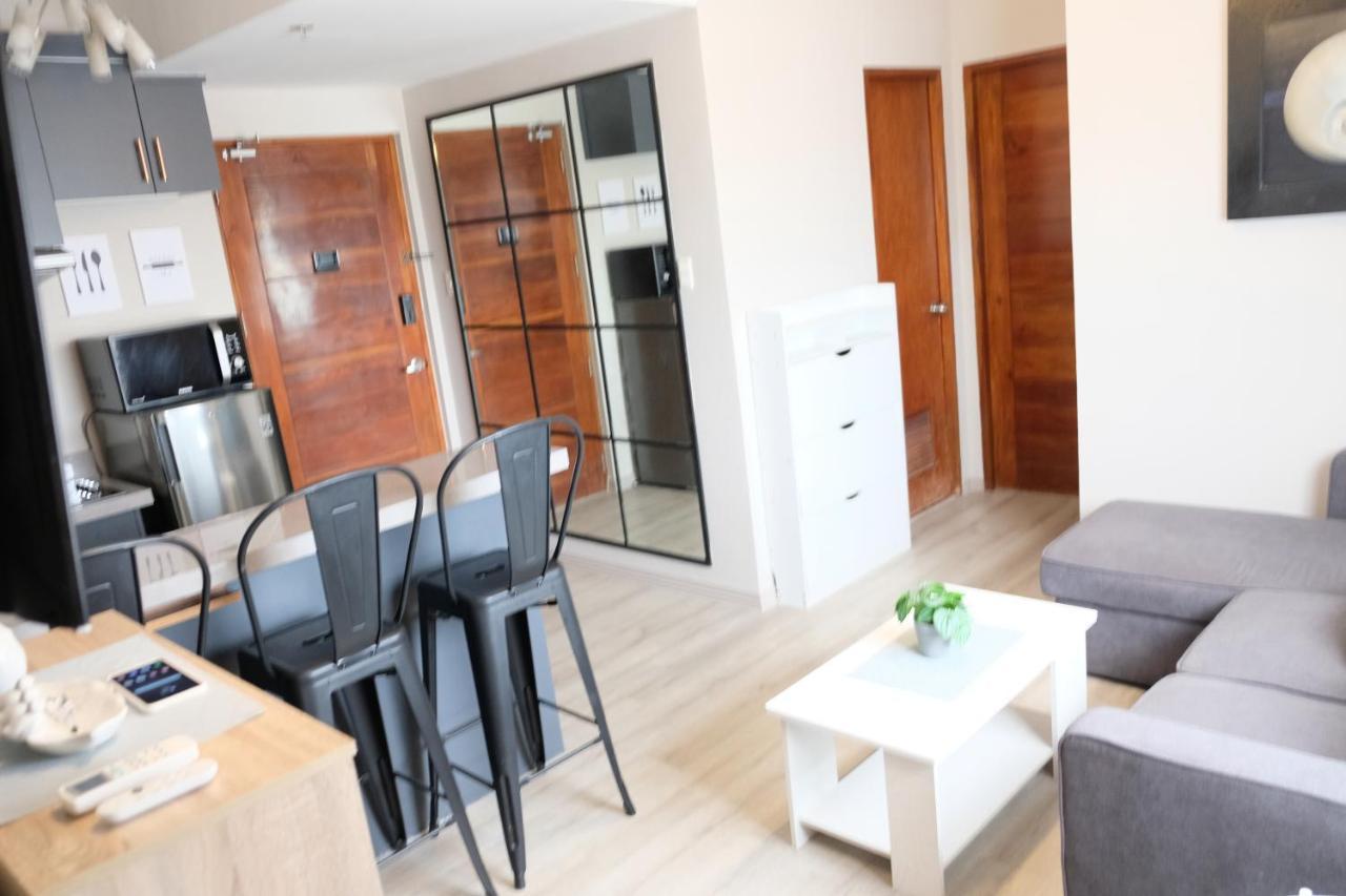 2-bedroom Boutique - Newly Renovated! * Cebu