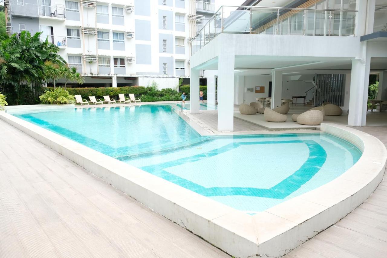 Apartment 2-bedroom Boutique - Newly Renovated! Cebu