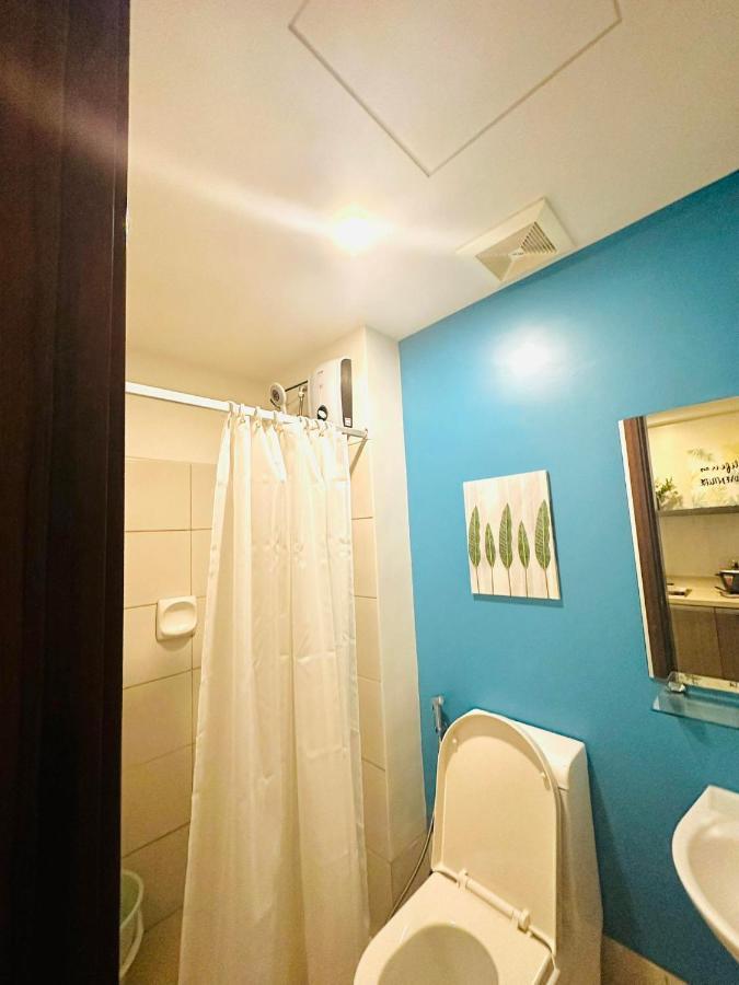 Apartment 41st Floor Horizons 101 *