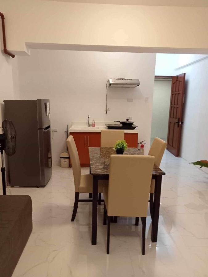 M&m Royal Oceancrest Mactan Aparthotel Sudtungan