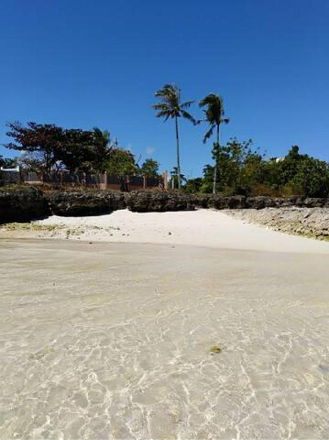 Cliff Syde 2br Whole Floor, Balcony And Seaviews Pooc