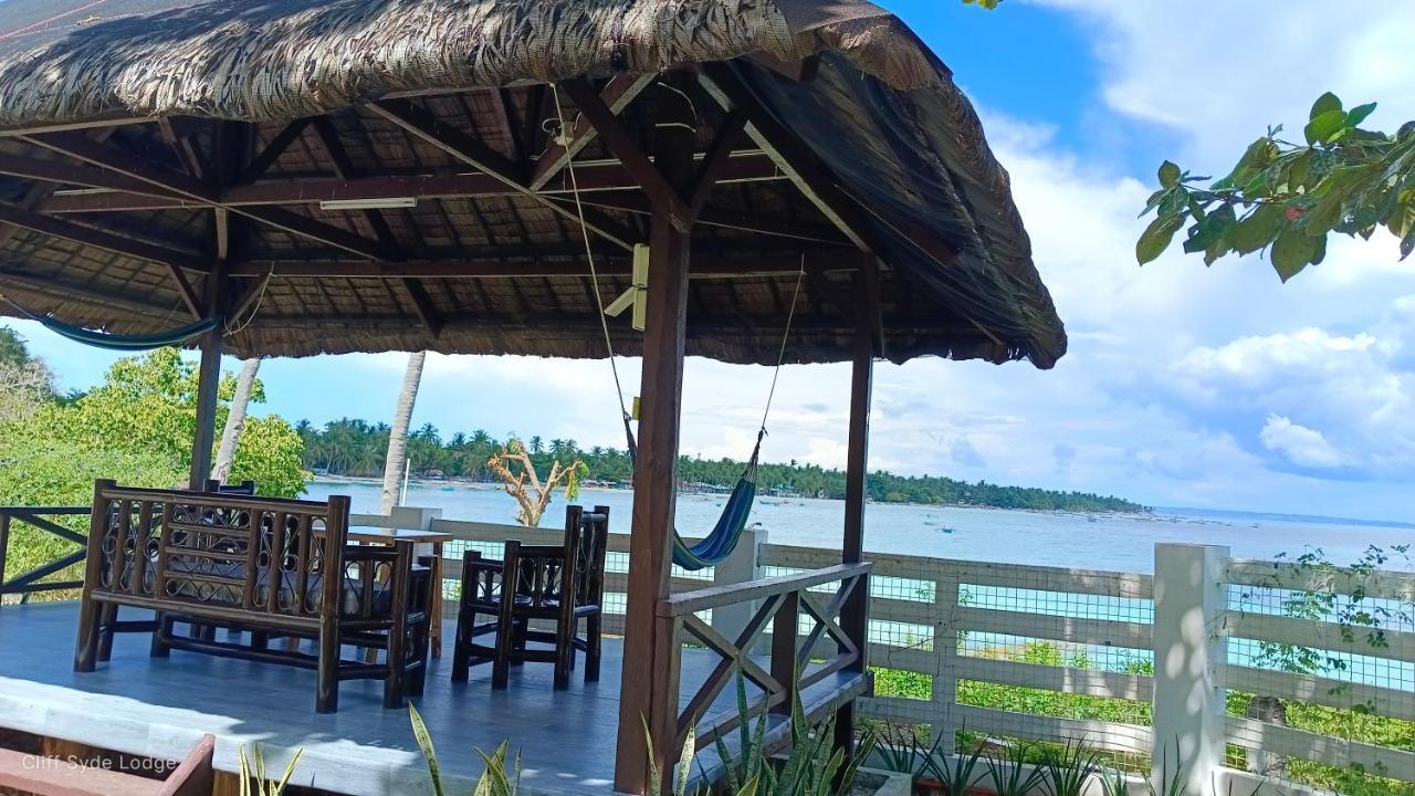 Cliff Syde 2br Whole Floor, Balcony And Seaviews * Pooc
