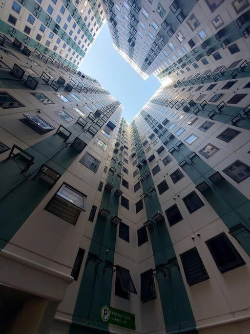 Apartment 2br Near Oakridge&it Park W/wi-fi&netflix *