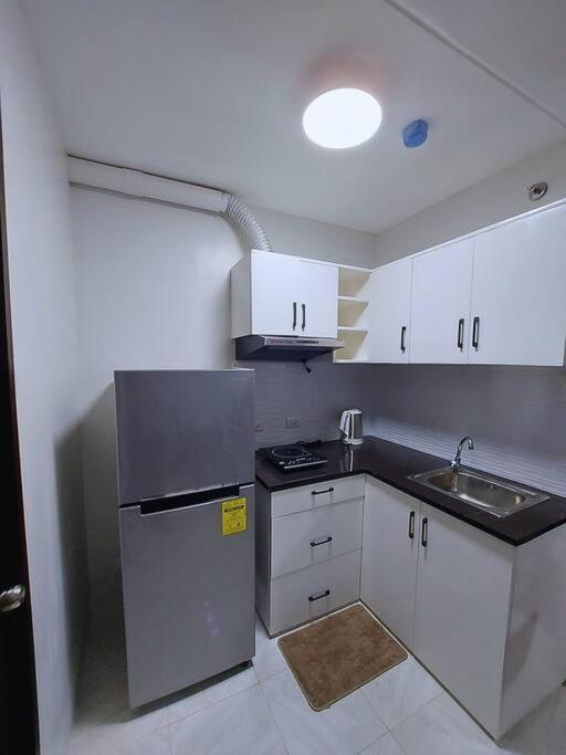 2br Near Oakridge&it Park W/wi-fi&netflix Mandaue City