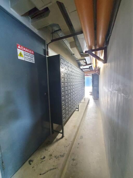 2br Near Oakridge&it Park W/wi-fi&netflix Apartment