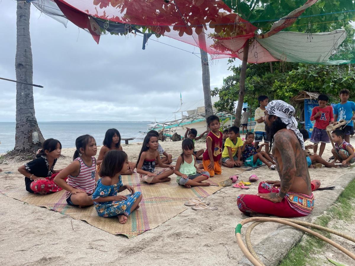 Tribal Huts Community * Daanbantayan