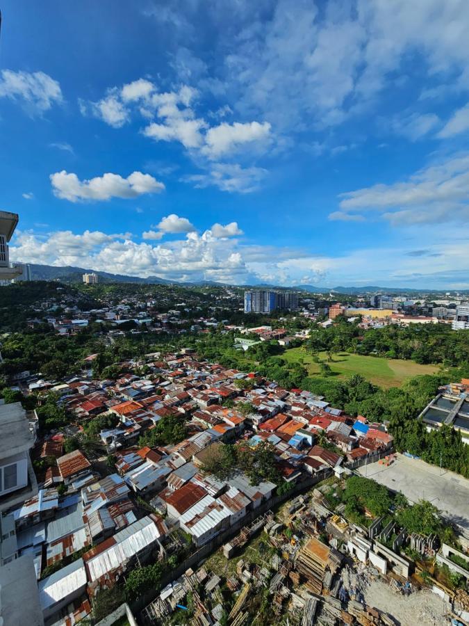 Avida Riala T3 1710/cebu It Park