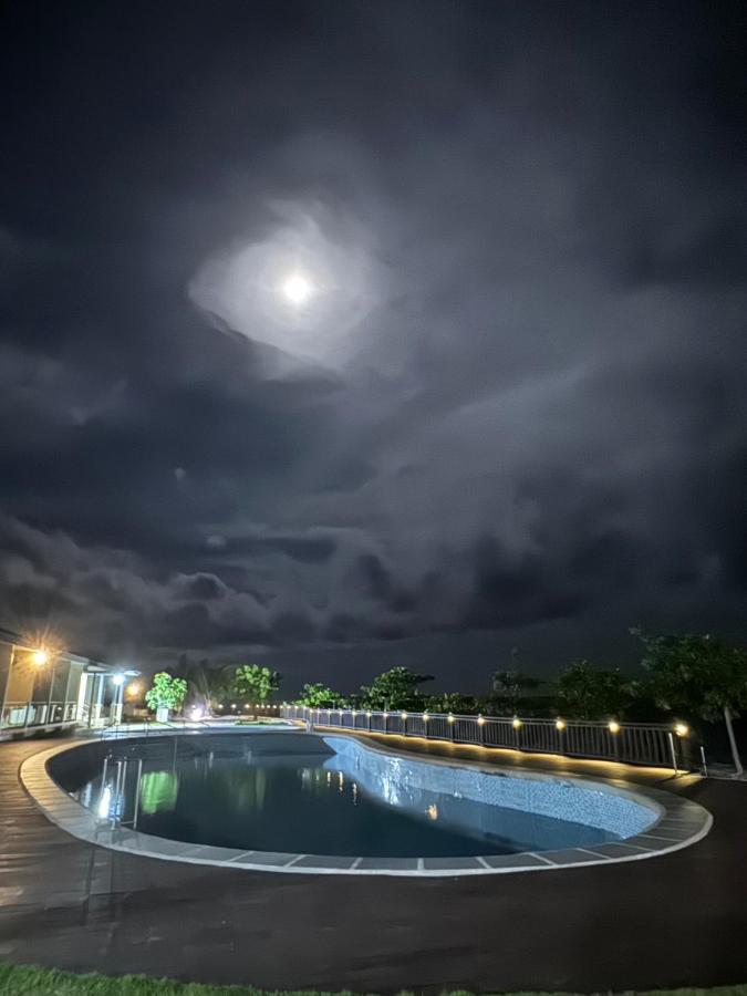 W Golf Resort Oslob