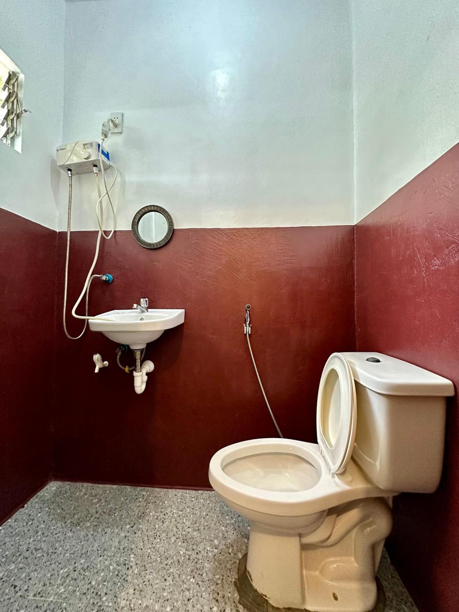 Marz Albergue Moalboal