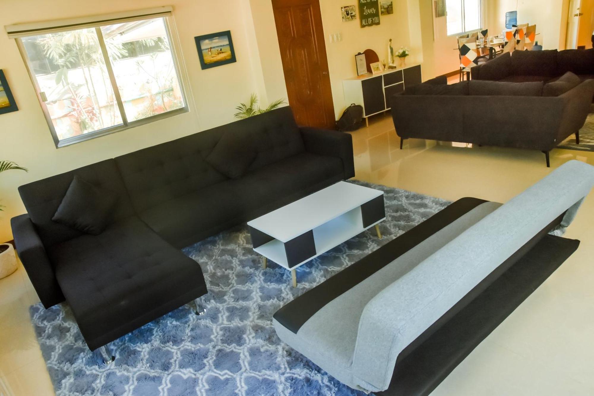 Simala House Beachfront 4br Retreat By The Sea *