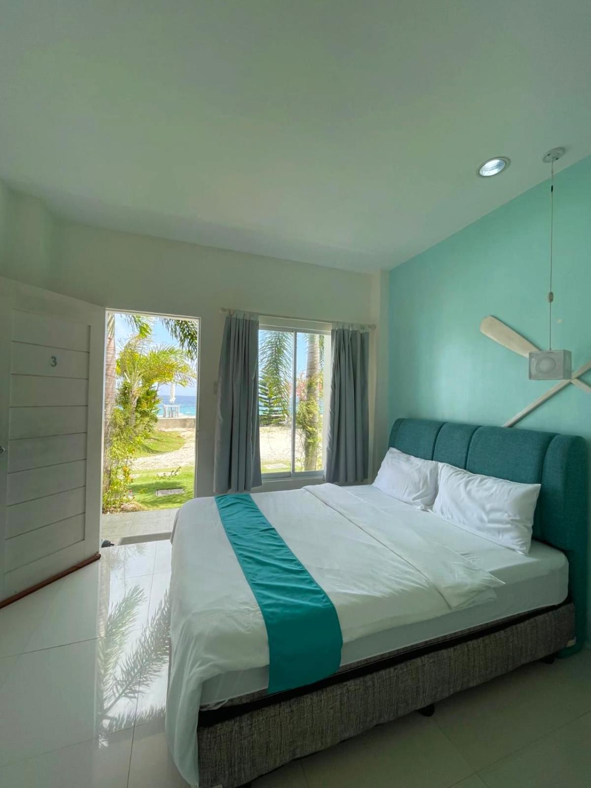 Seascape Resort