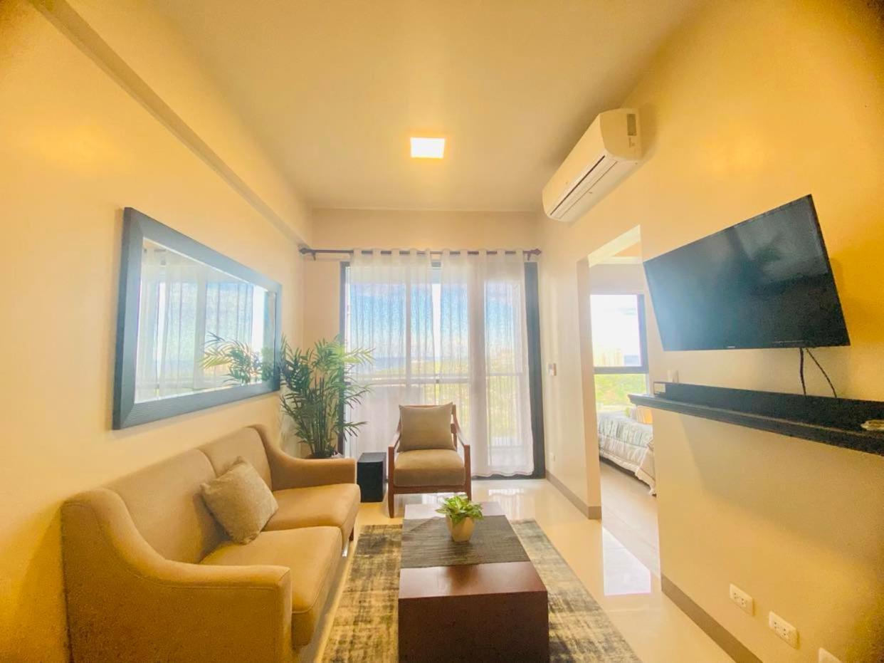 Apartment The Mactan Newtwon Near Airport With Pool&beach Access *