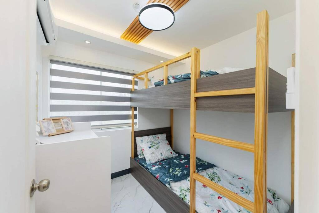 A2j Luxury 2br Near Il Corso & Sm Seaside * Cebu