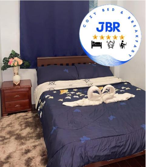 Jbr Cozy Bed & Breakfast